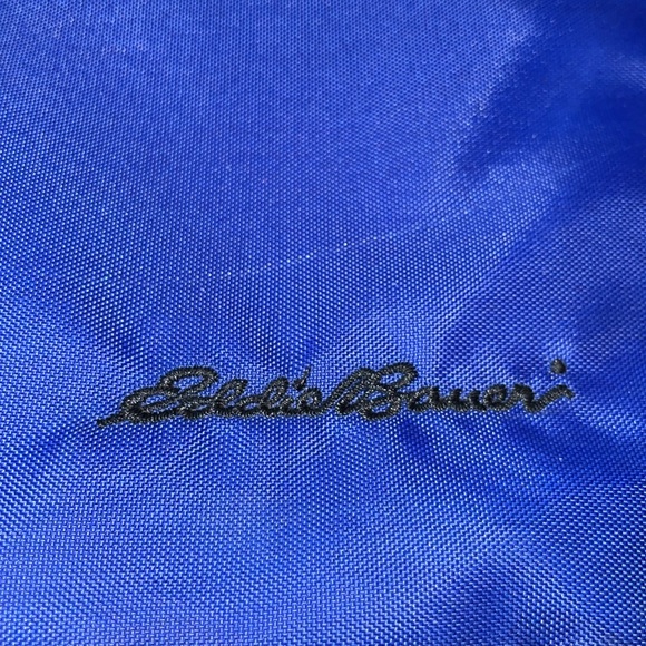 Eddie Bauer Blue, yellow & Black Insulated Cooler Bag Practical & Sporty. - Picture 4 of 5